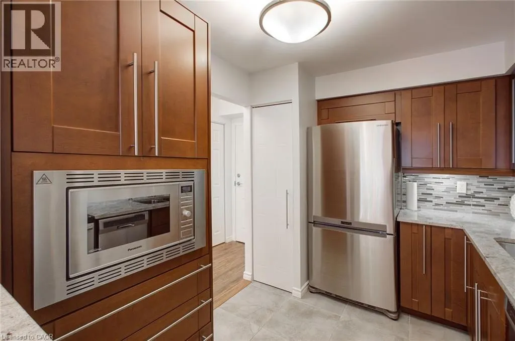 1270 MAPLE CROSSING Boulevard Unit# 306, #306