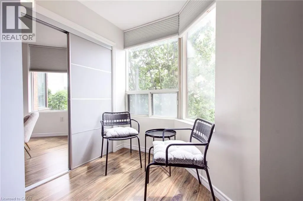 1270 MAPLE CROSSING Boulevard Unit# 306, #306