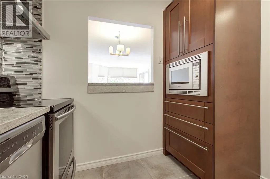 1270 MAPLE CROSSING Boulevard Unit# 306, #306