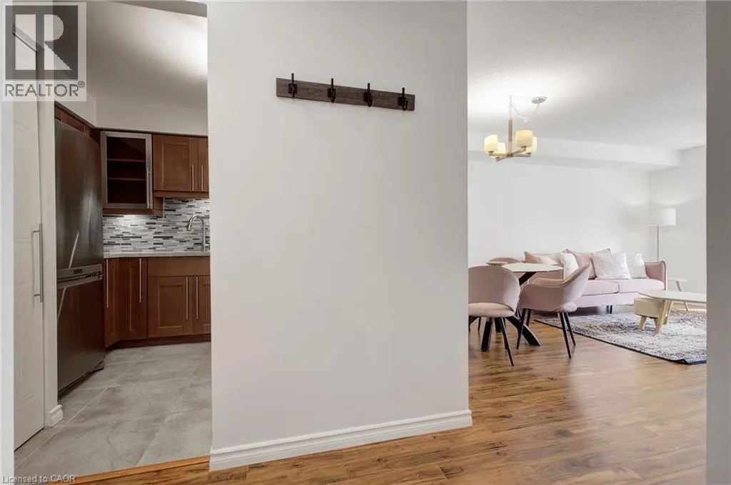 1270 MAPLE CROSSING Boulevard Unit# 306, #306