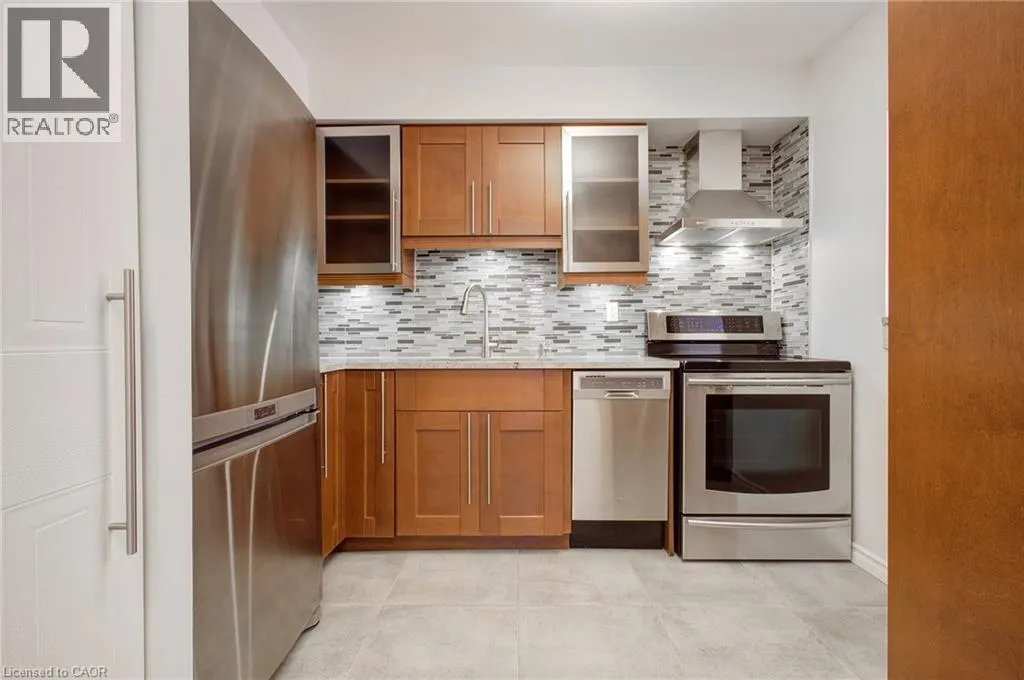 1270 MAPLE CROSSING Boulevard Unit# 306, #306