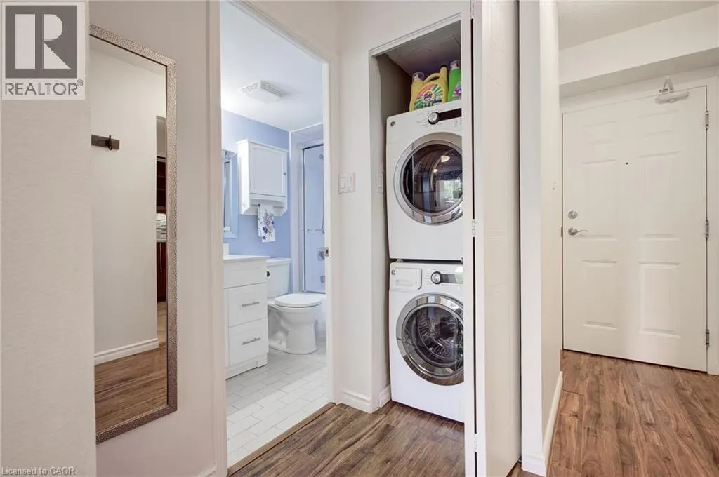1270 MAPLE CROSSING Boulevard Unit# 306, #306