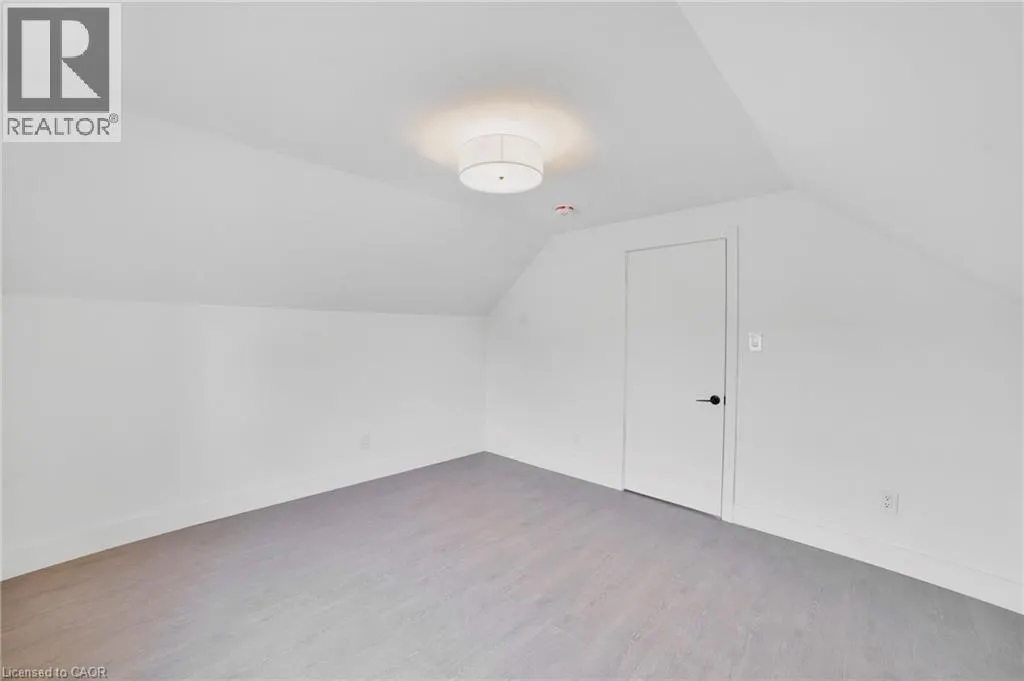 784 UPPER GAGE Drive