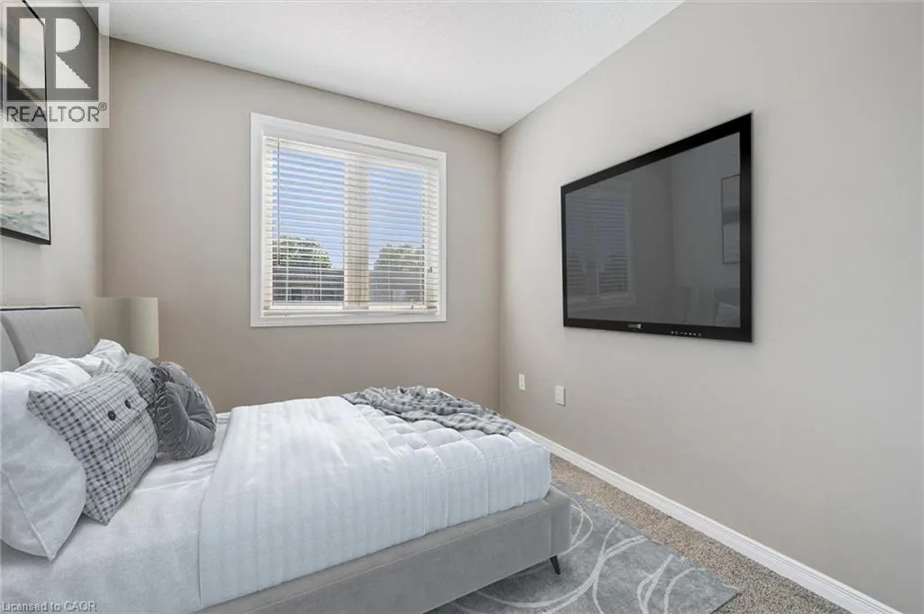 24 SIENNA Street Unit# D, #D