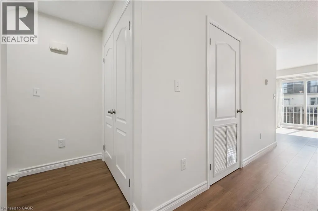 24 SIENNA Street Unit# D, #D