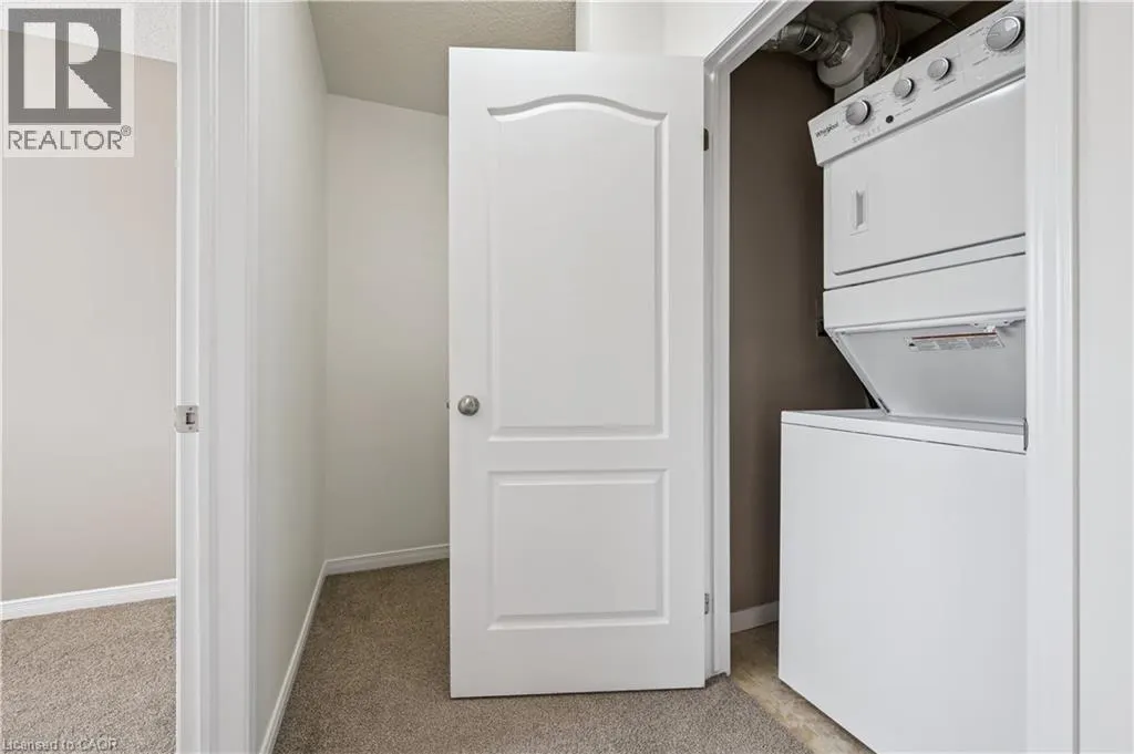 24 SIENNA Street Unit# D, #D