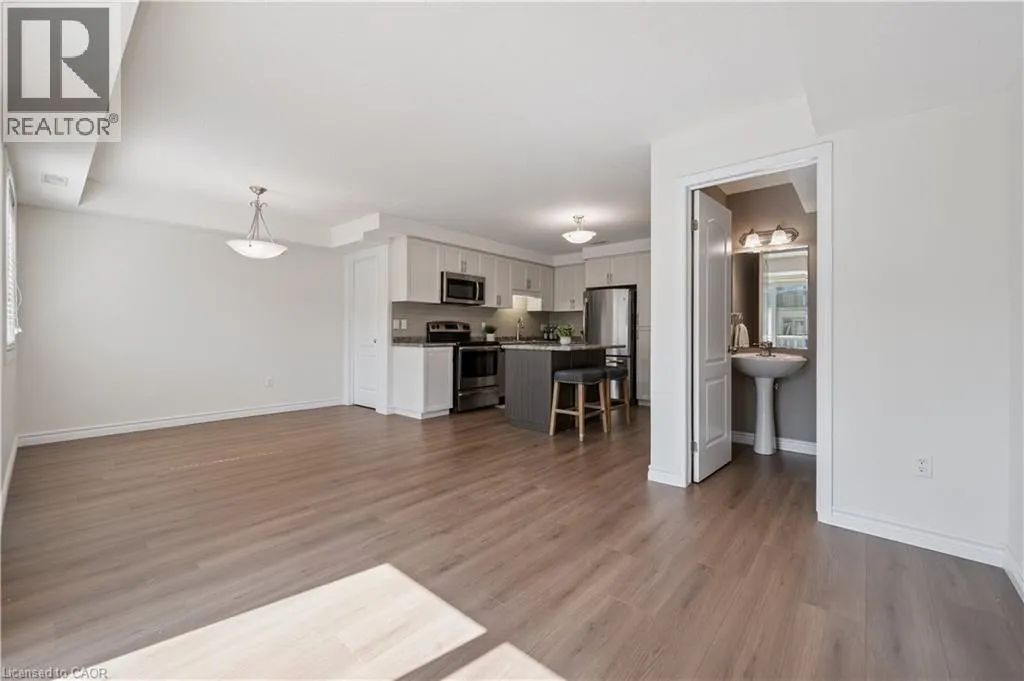 24 SIENNA Street Unit# D, #D