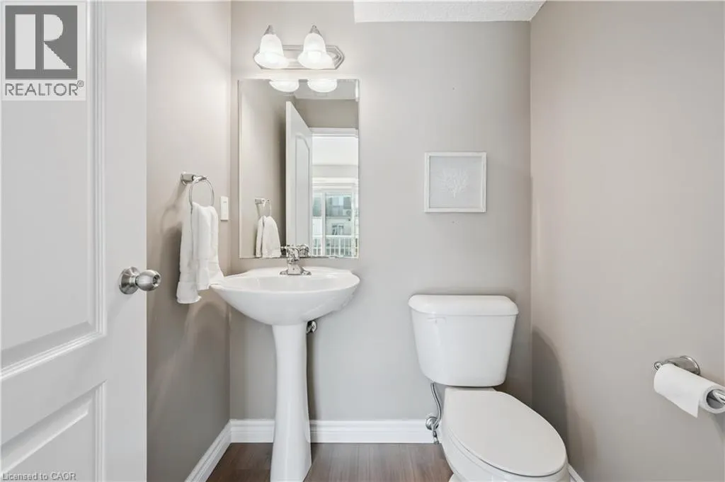24 SIENNA Street Unit# D, #D