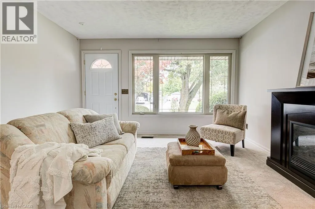 107 LAURIS Avenue
