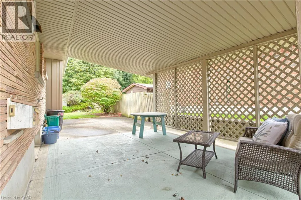 107 LAURIS Avenue