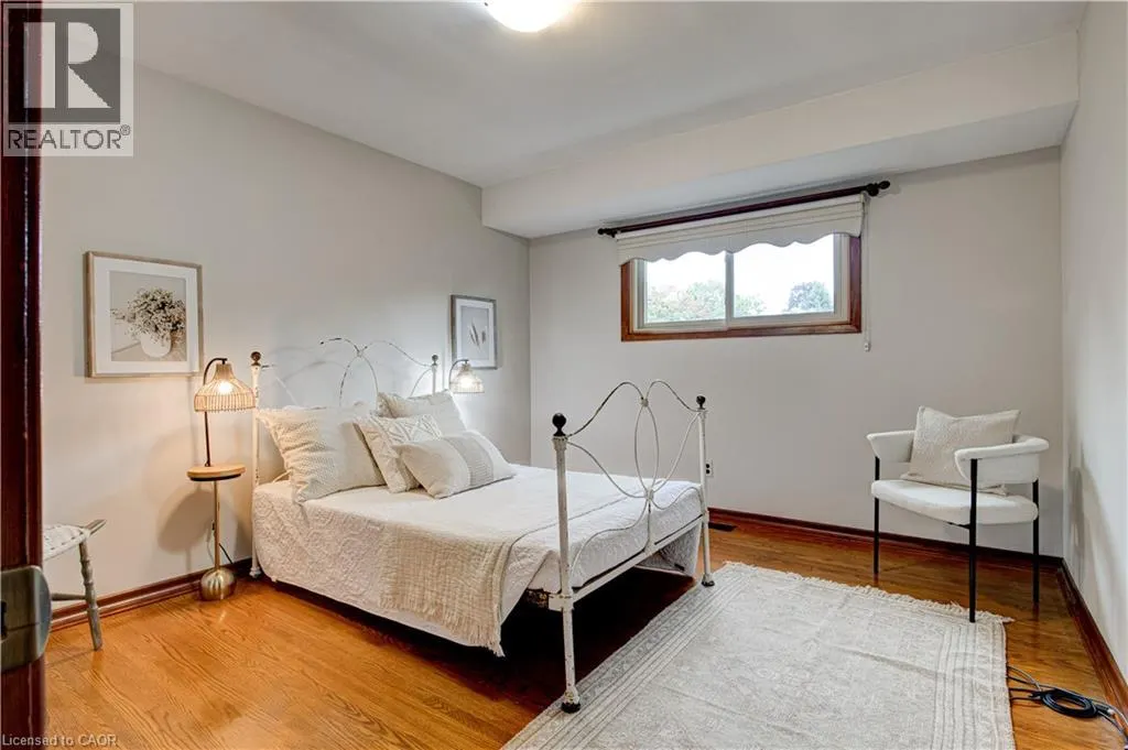107 LAURIS Avenue