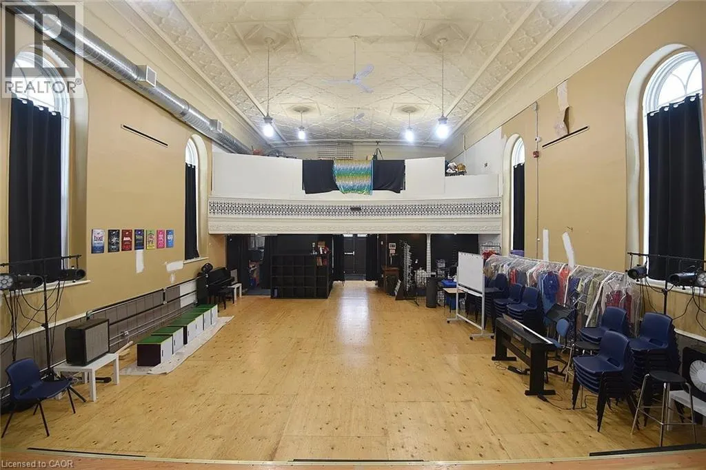 21 MILL Street N Unit# Main Level, #Main Level