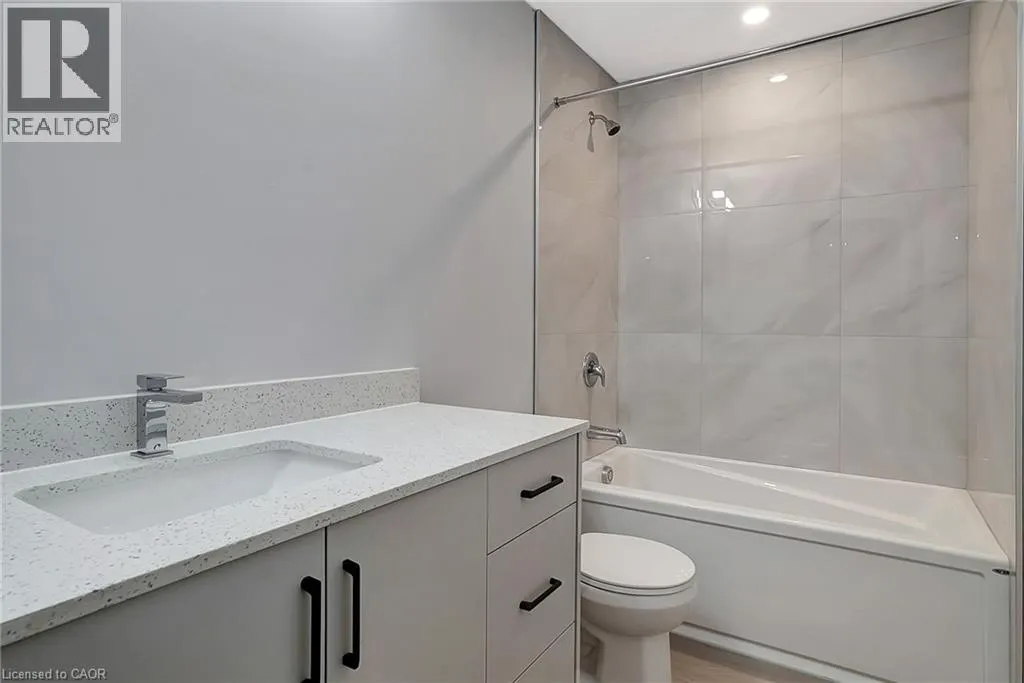 102 SPRUCE Street Unit# 2, #2