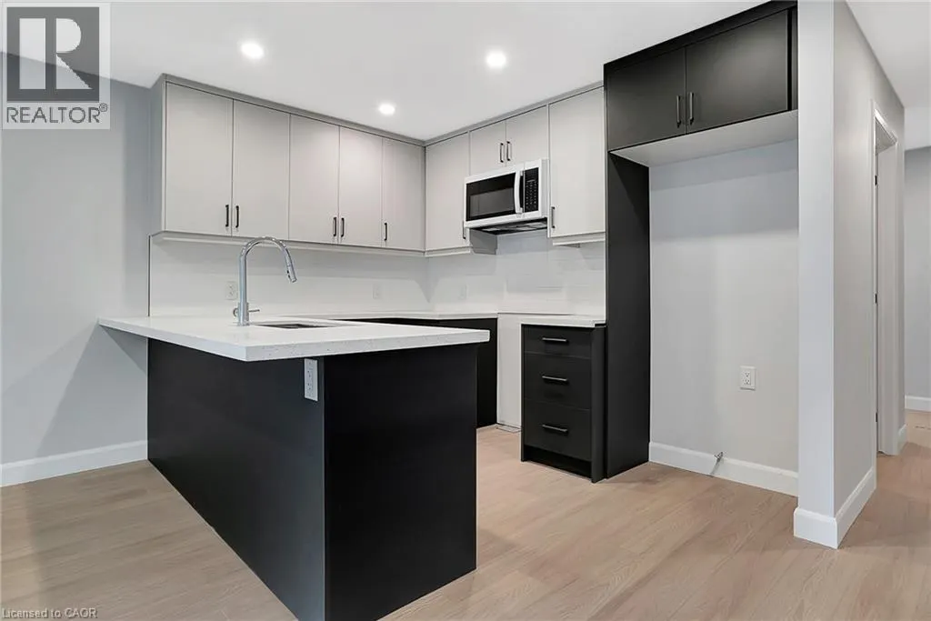 102 SPRUCE Street Unit# 2, #2