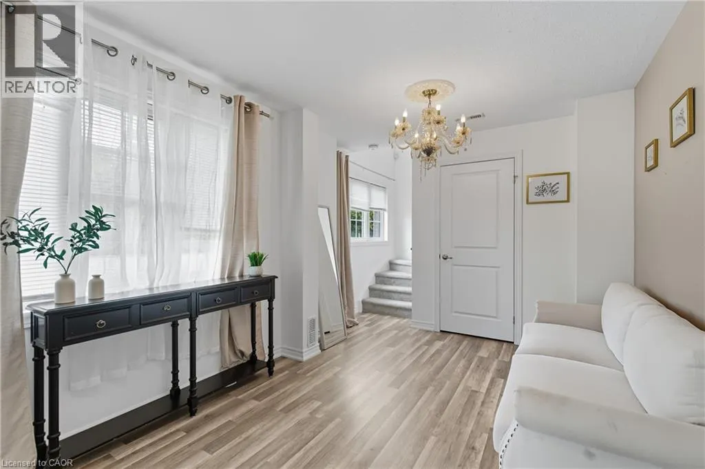377 GLANCASTER Road Unit# 62, #62