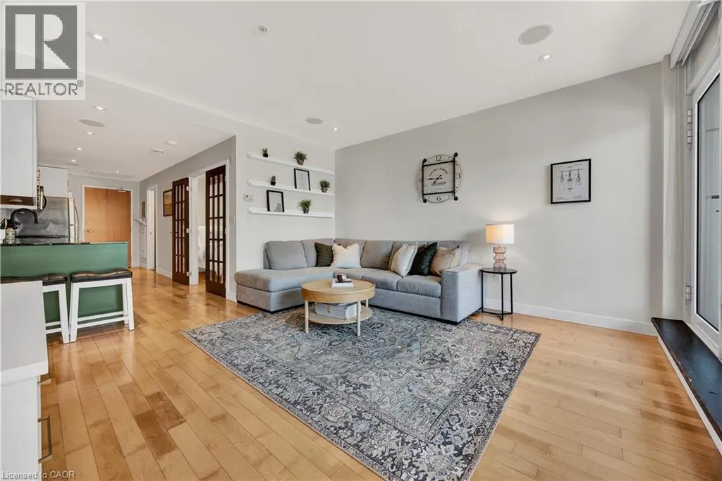 188 KING Street S Unit# 209, #209