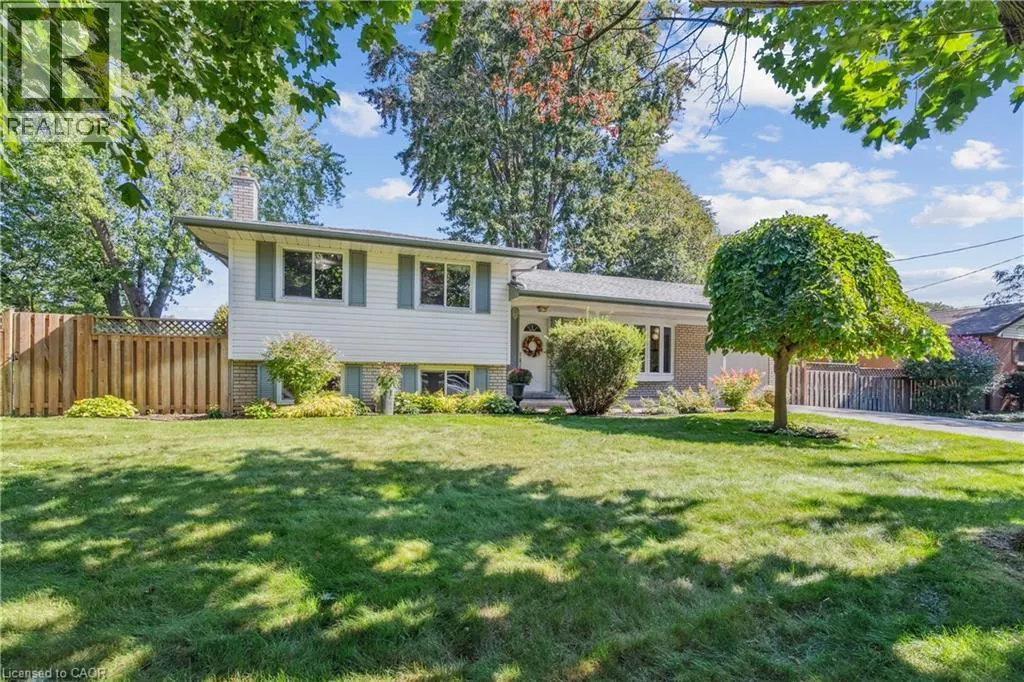 871 FRANCIS Road