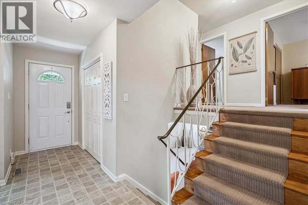 871 FRANCIS Road