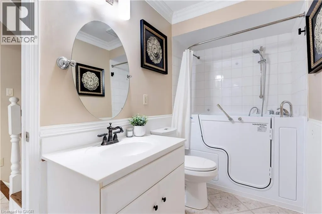 2774 KING Street E Unit# 10, #10