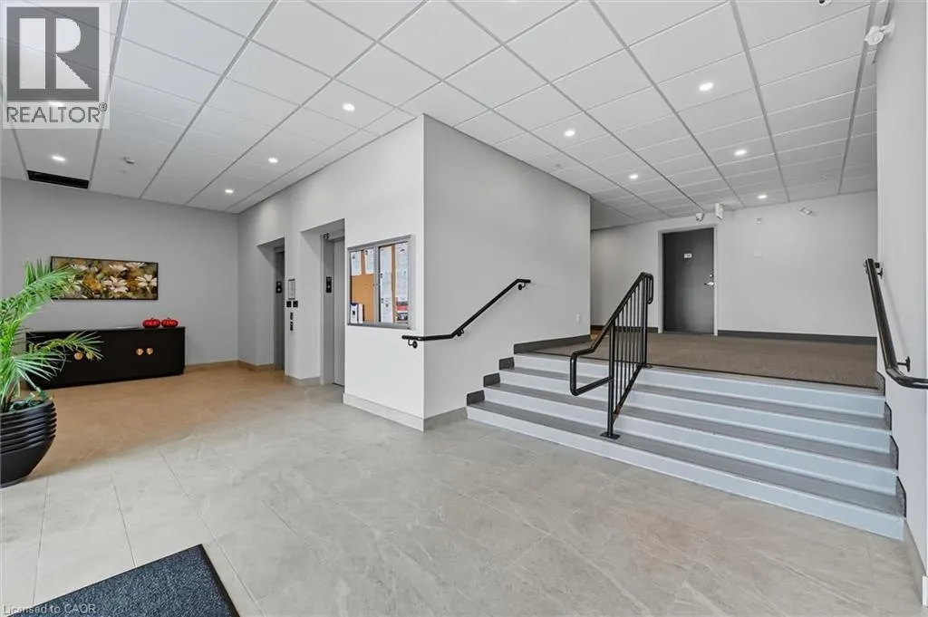 5 HAMILTON Street N Unit# 510, #510