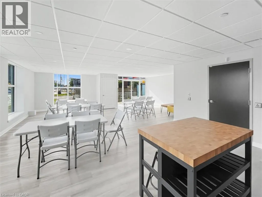 5 HAMILTON Street N Unit# 510, #510