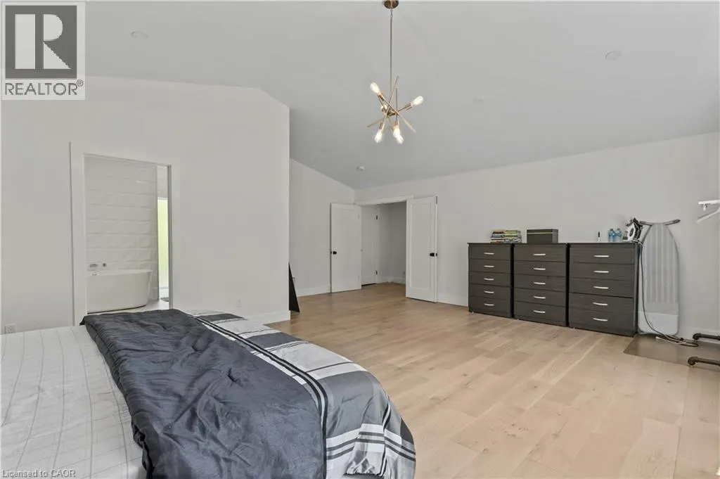 514 OXBOW Road