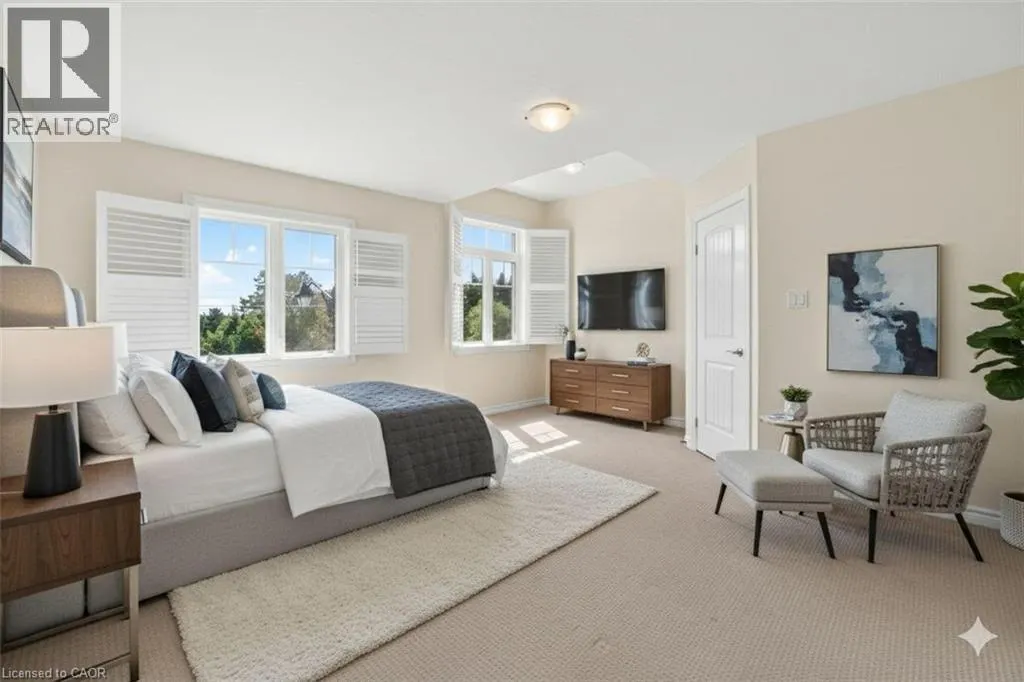 34 ARLINGTON Crescent