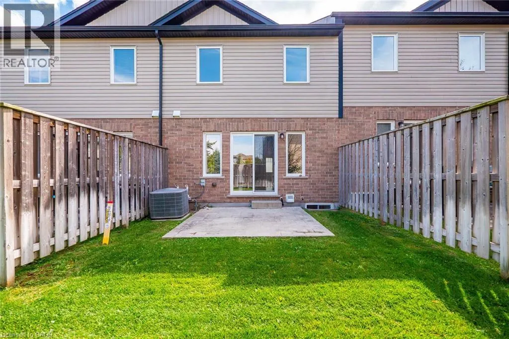 34 ARLINGTON Crescent