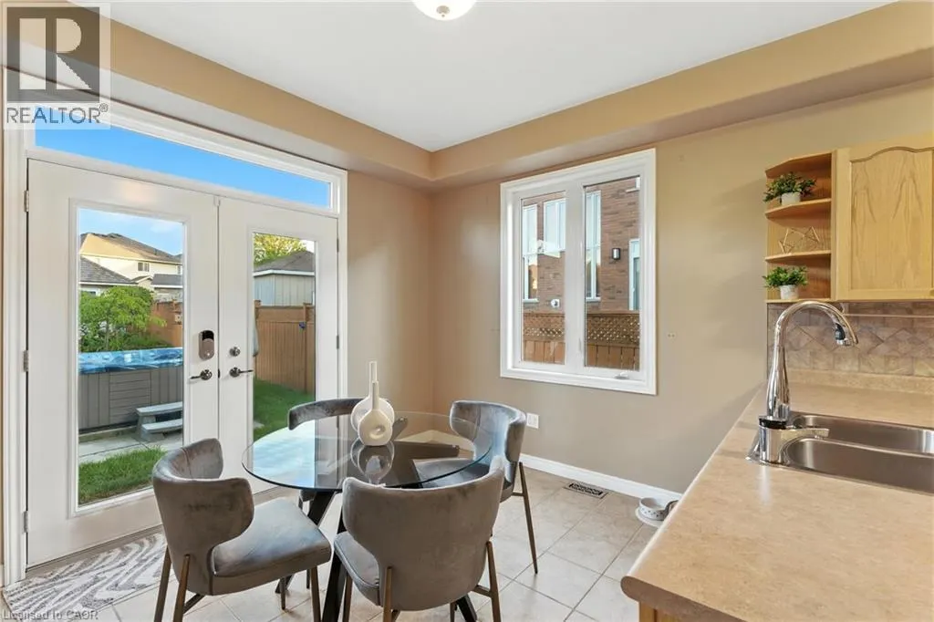 114 ARMOUR Crescent