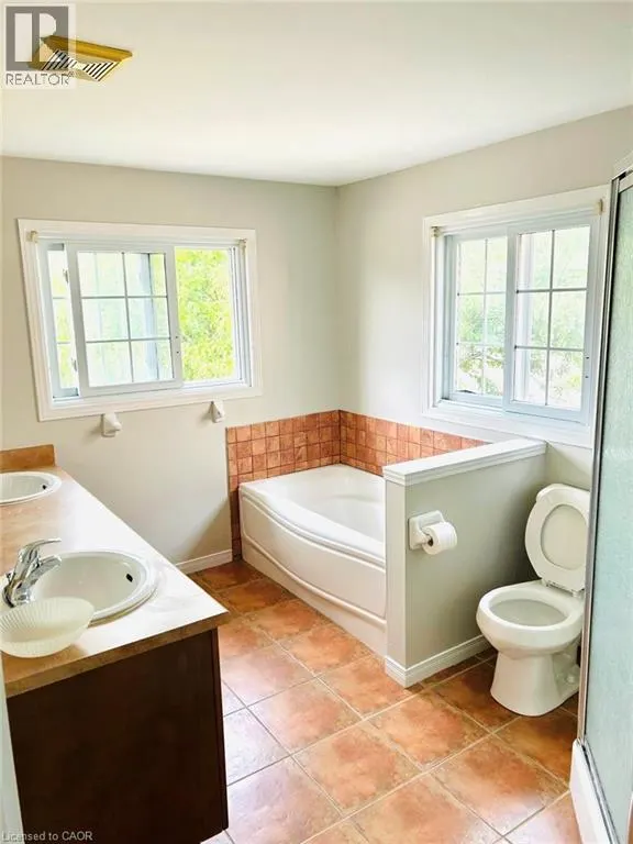 169 BISMARK Drive Unit# 6, #6