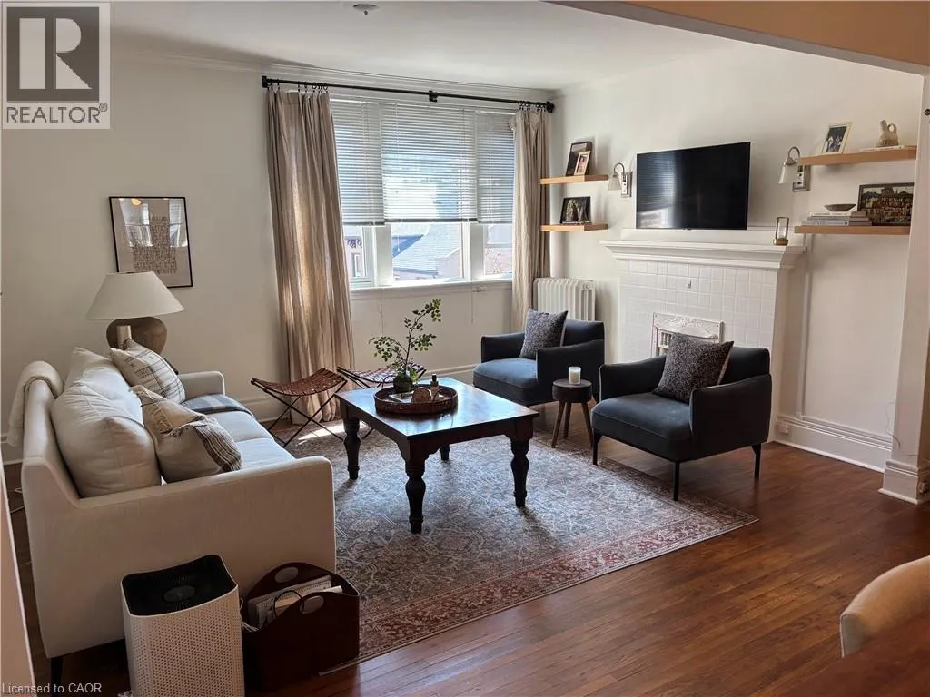 285 KING Street W Unit# 23, #23
