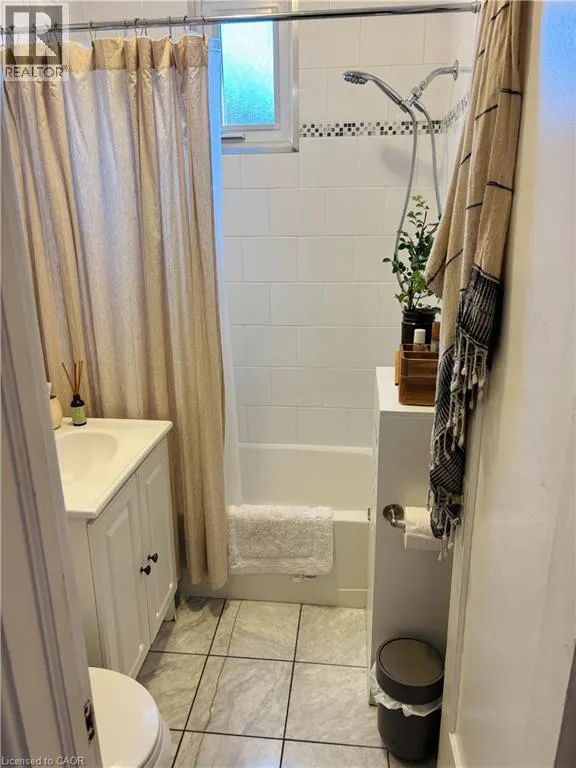 285 KING Street W Unit# 23, #23