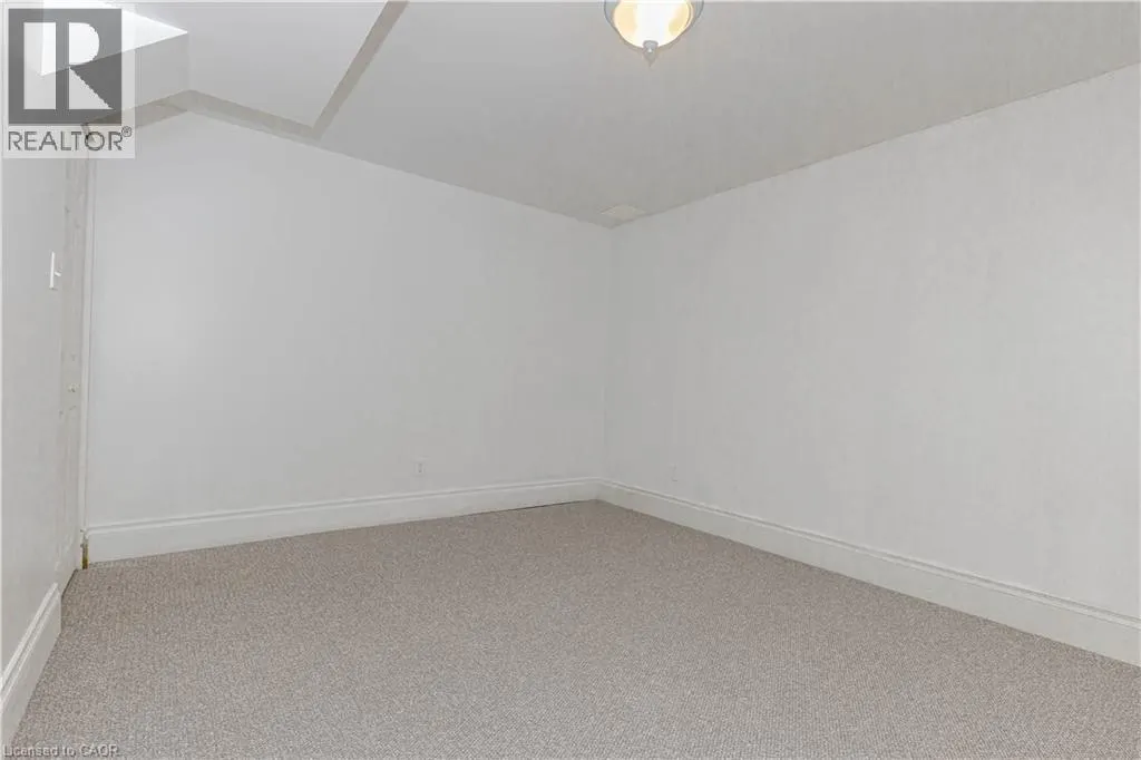 5028 NORTHERN LIGHTS Circle