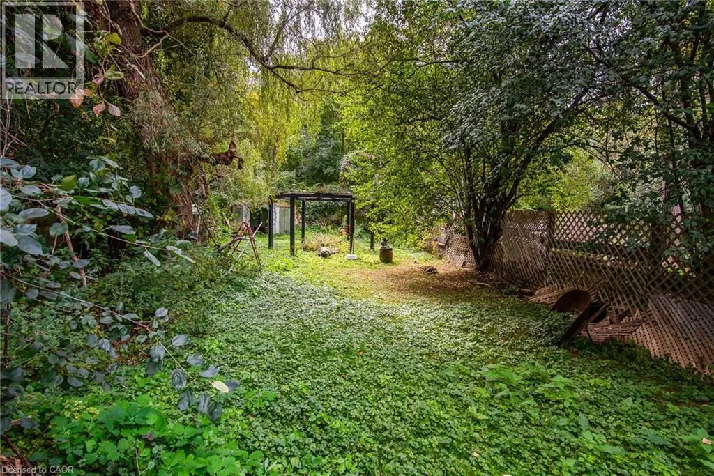 568 STRASBURG Road