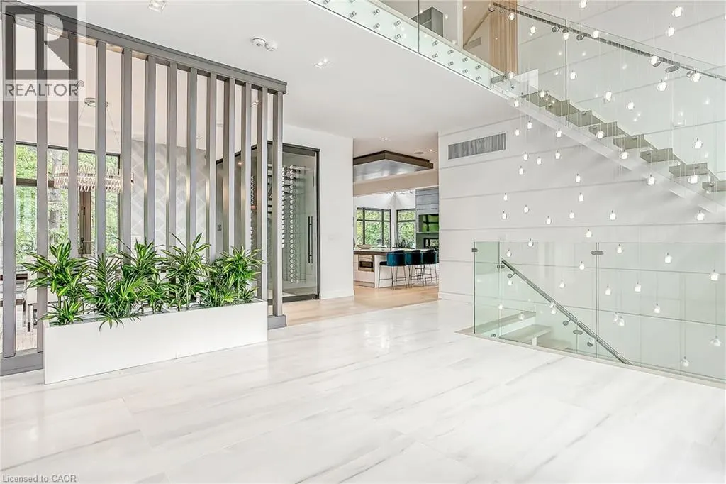 421 CHARTWELL Road