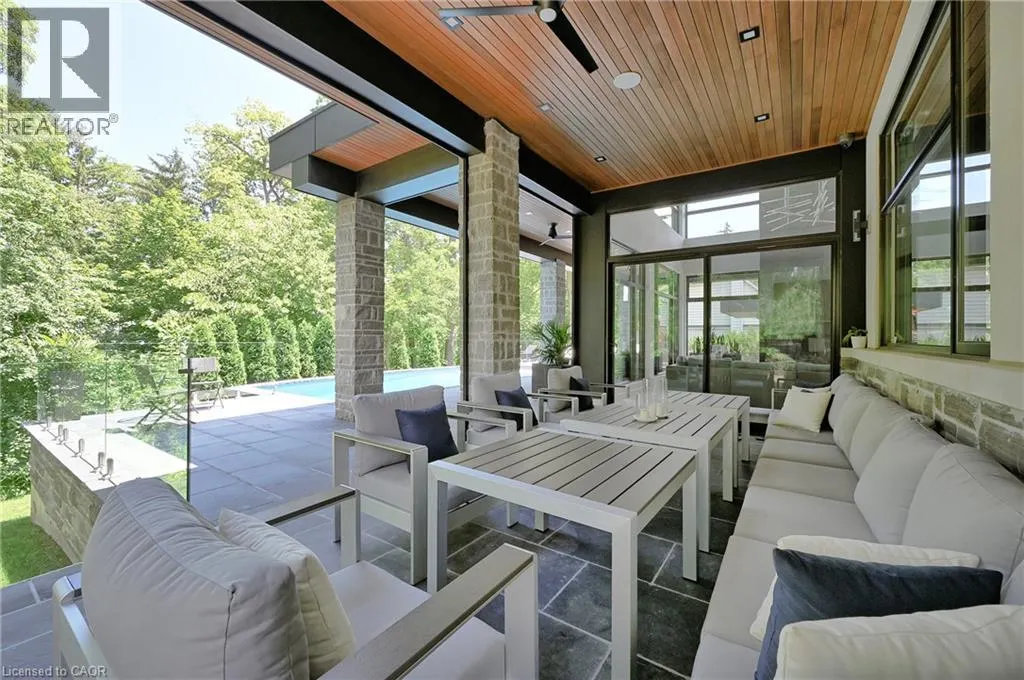 421 CHARTWELL Road