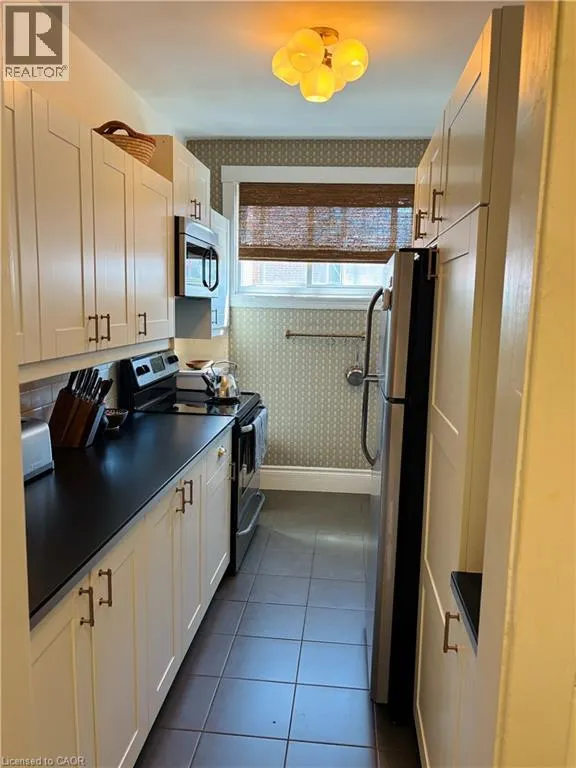 285 KING Street W Unit# 23, #23