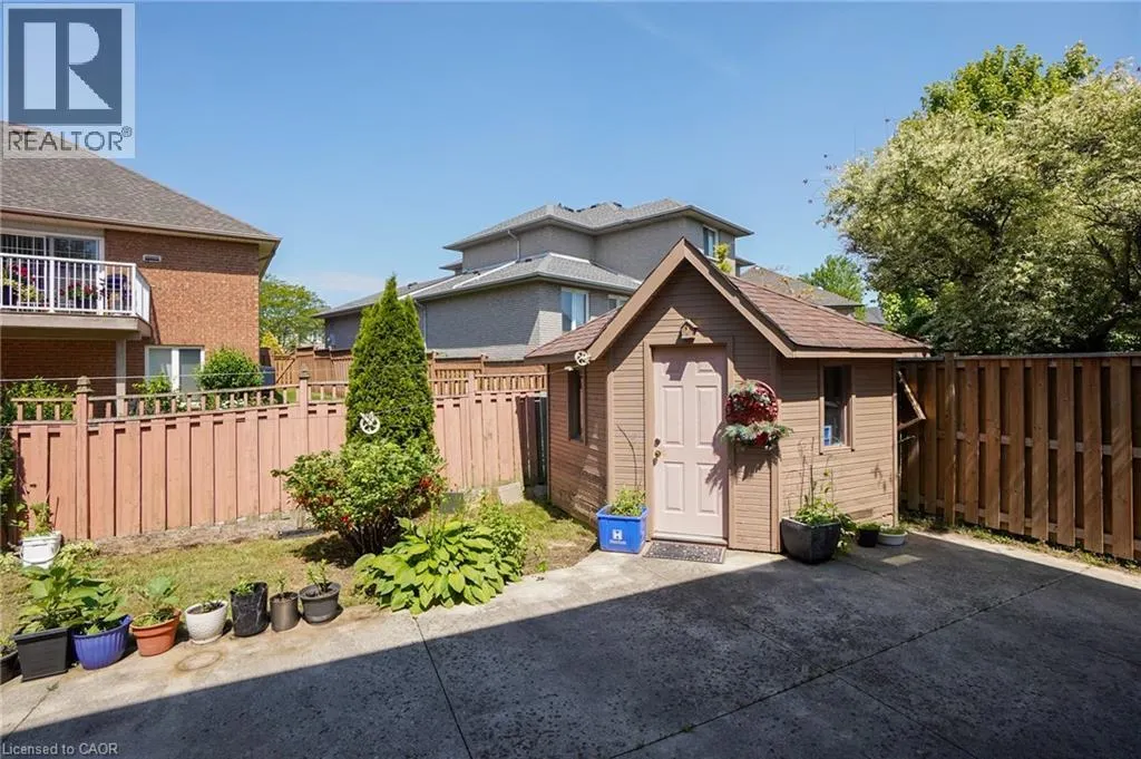 99 DONNICI Drive