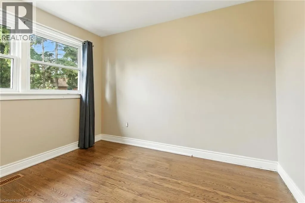 174 BROKER Drive