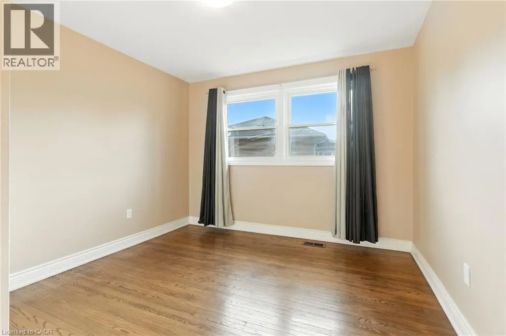 174 BROKER Drive