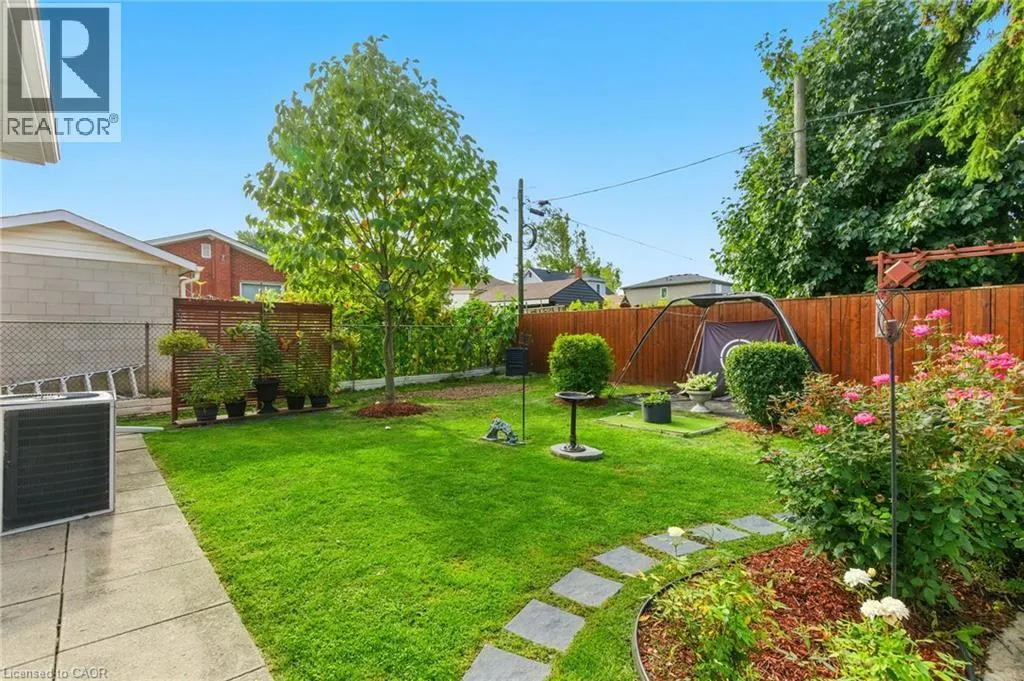 174 BROKER Drive
