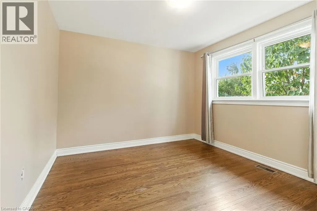 174 BROKER Drive