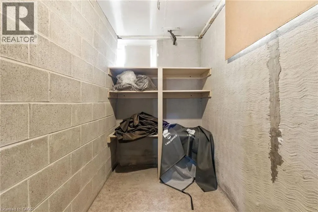 174 BROKER Drive