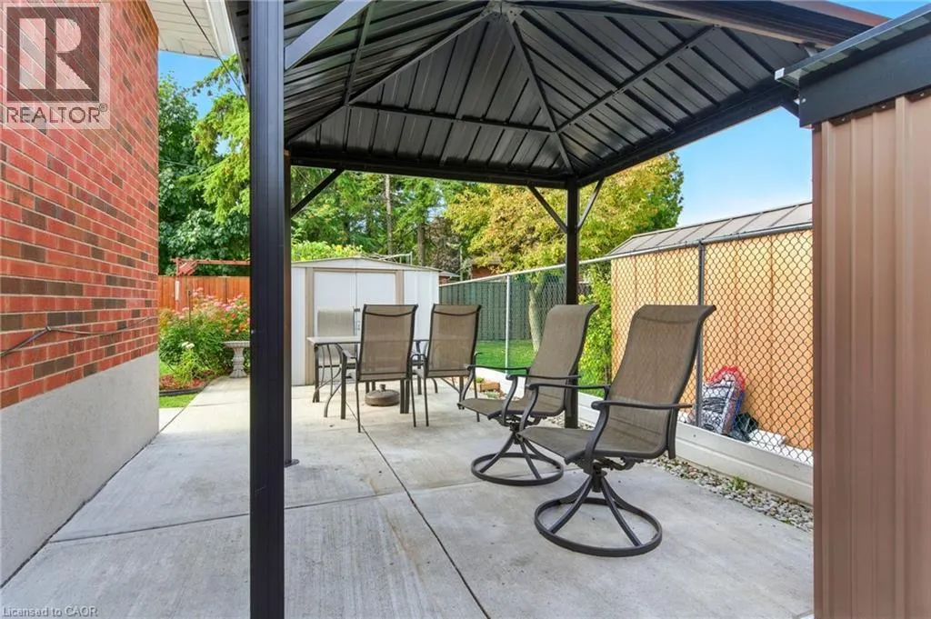 174 BROKER Drive