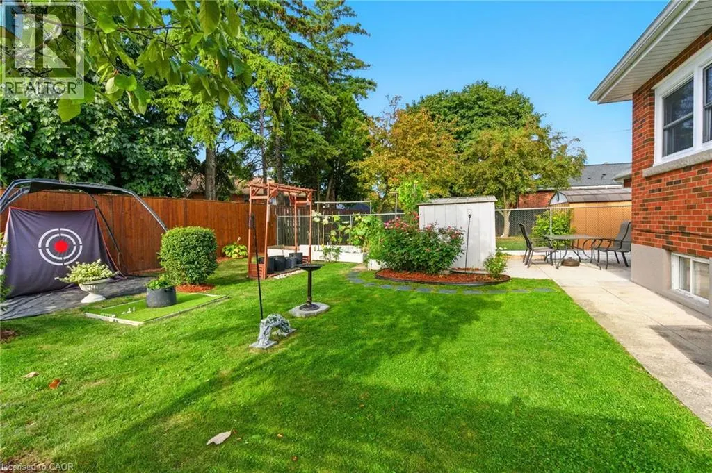 174 BROKER Drive