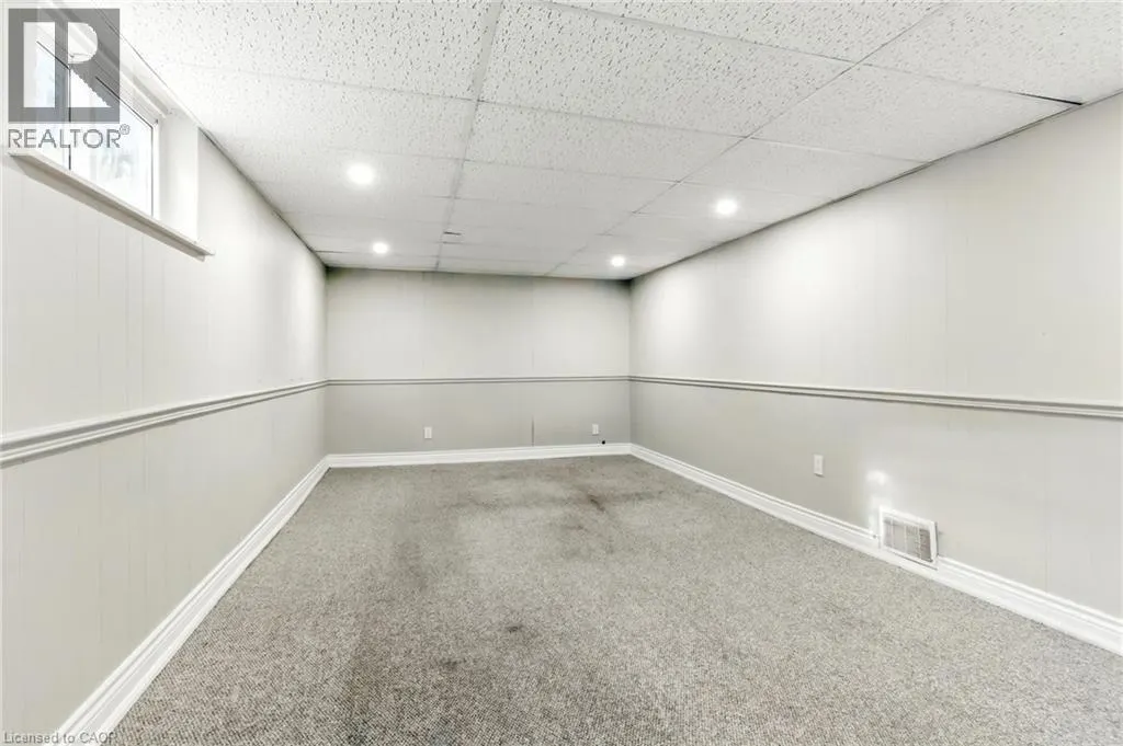 174 BROKER Drive