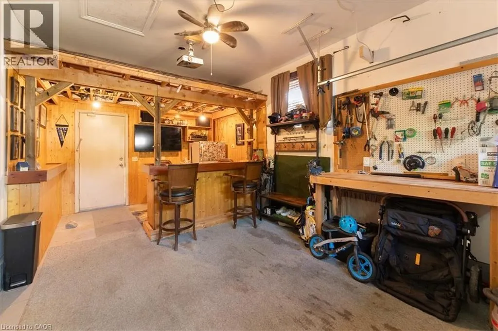 32 DONLY Drive N