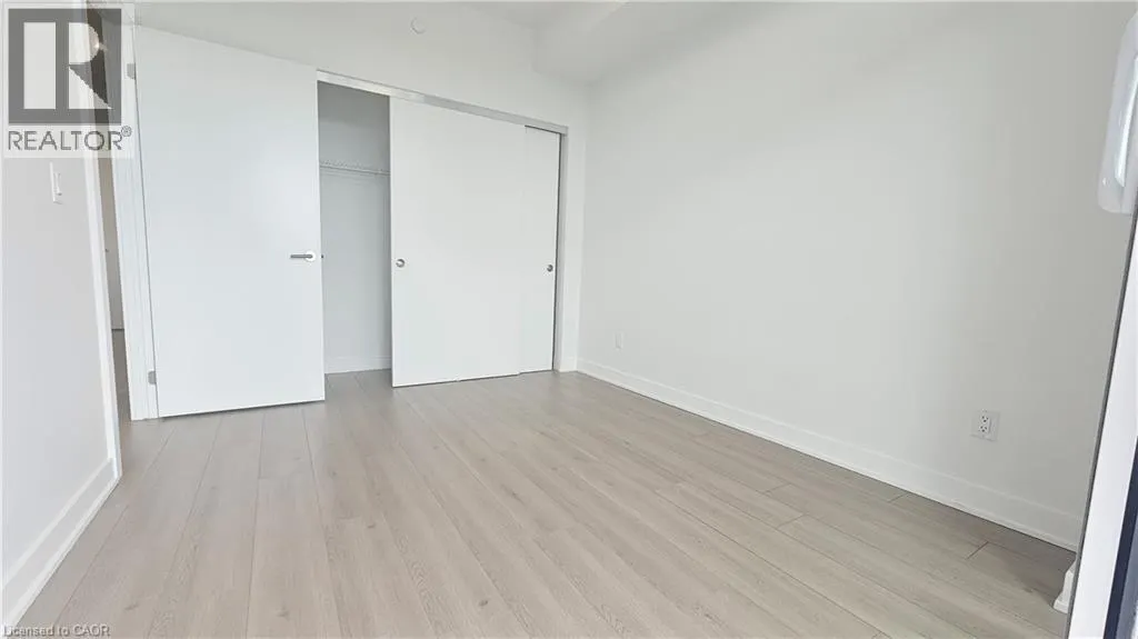 25 WELLINGTON Street S Unit# 2001, #2001