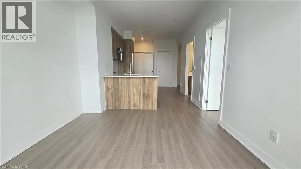25 WELLINGTON Street S Unit# 2001, #2001
