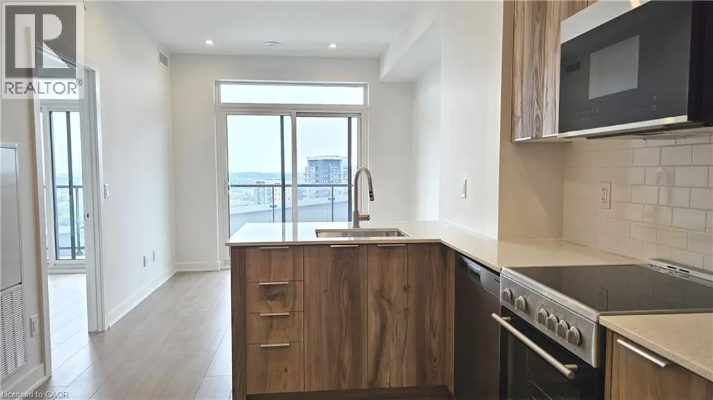 25 WELLINGTON Street S Unit# 2001, #2001